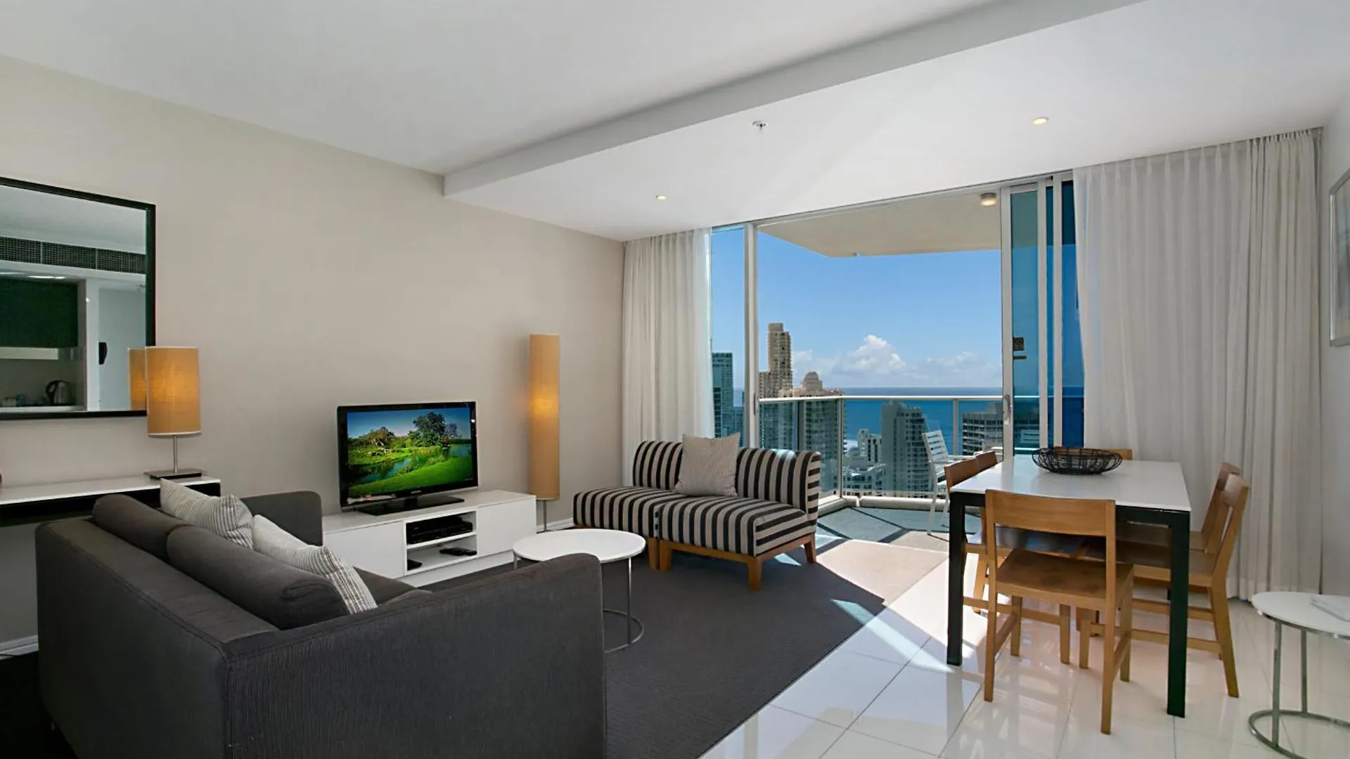Orchid Residences - Hr Surfers Paradise Голд-Кост
