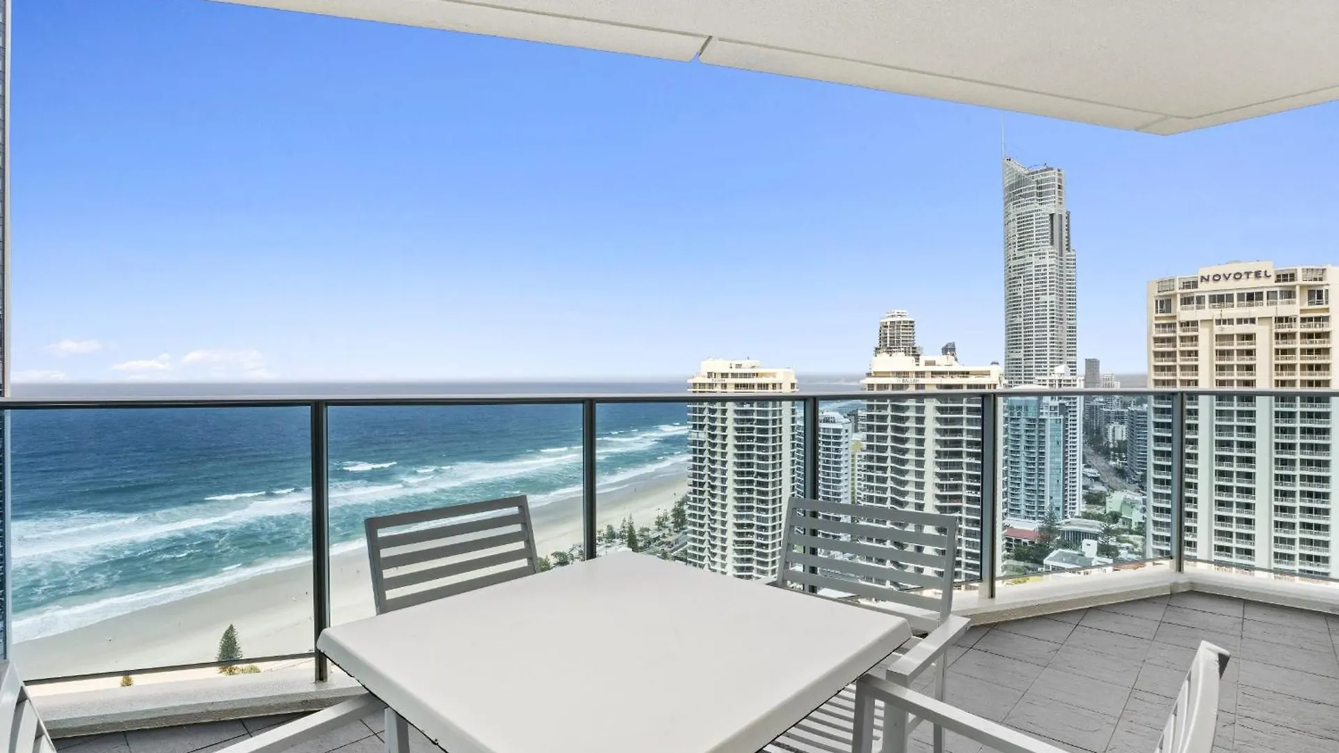 Апартаменты Orchid Residences - Hr Surfers Paradise Голд-Кост